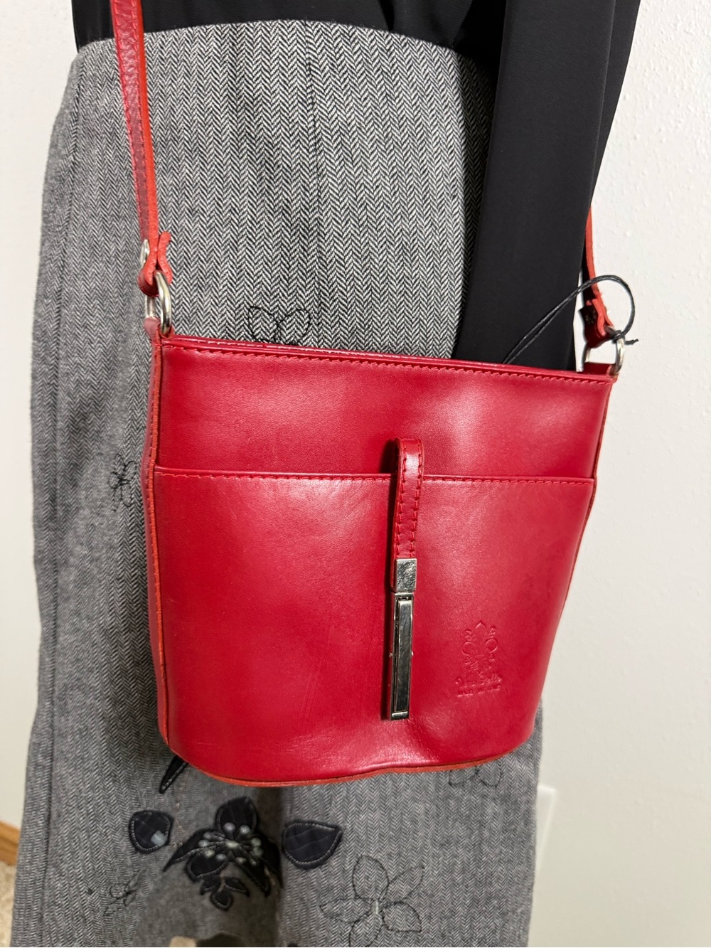 Markese Red Italian Leather Crossbody Bag Made in Italy